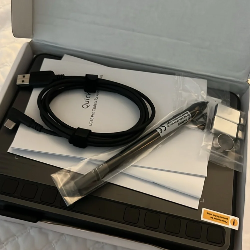 UGEE s640 pen tablet